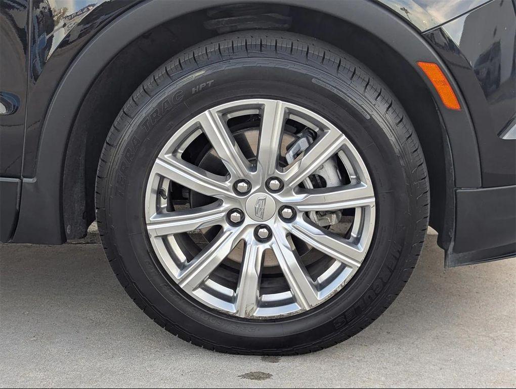 used 2023 Cadillac XT4 car, priced at $19,377
