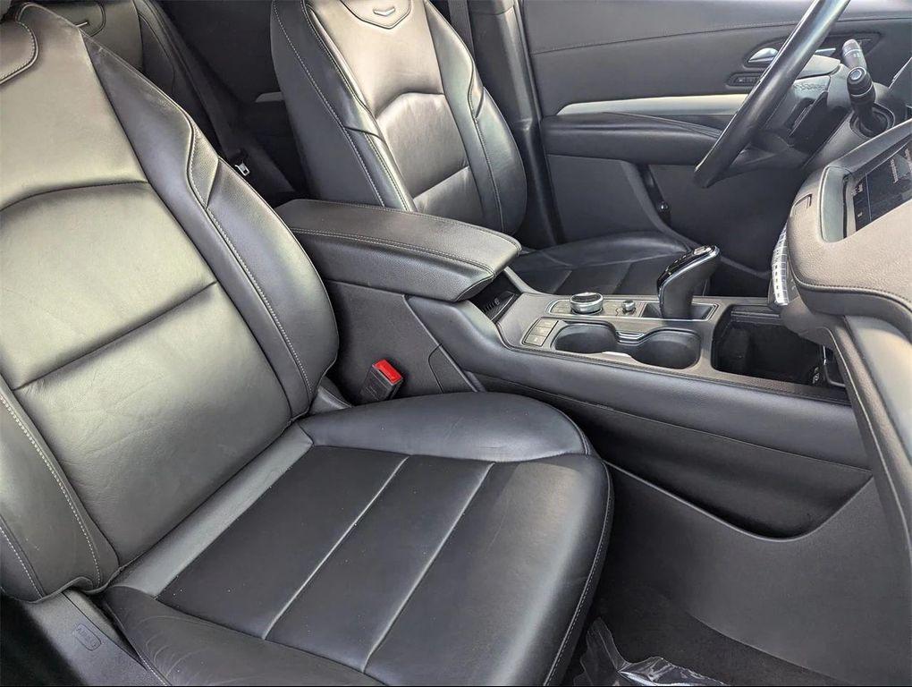 used 2023 Cadillac XT4 car, priced at $19,377