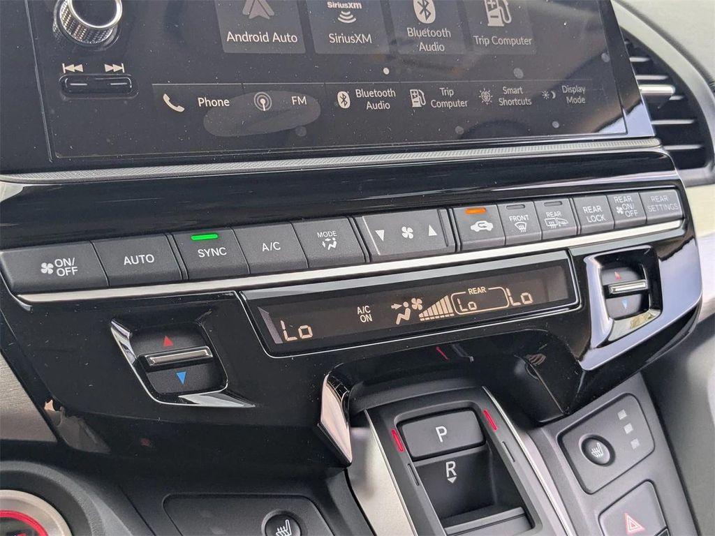 new 2026 Honda Odyssey car, priced at $42,039