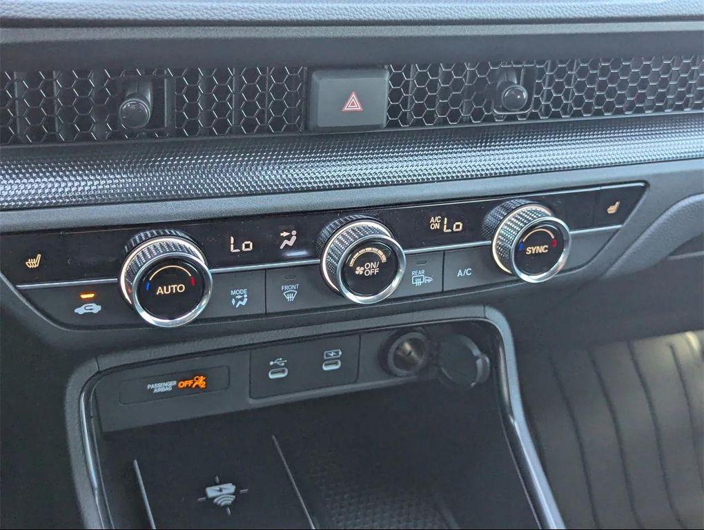 new 2026 Honda CR-V Hybrid car, priced at $40,396