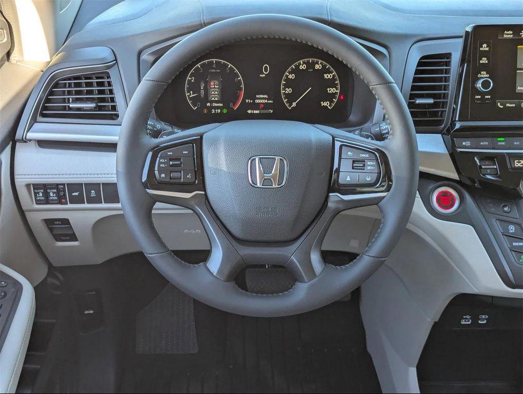 new 2026 Honda Odyssey car, priced at $42,465