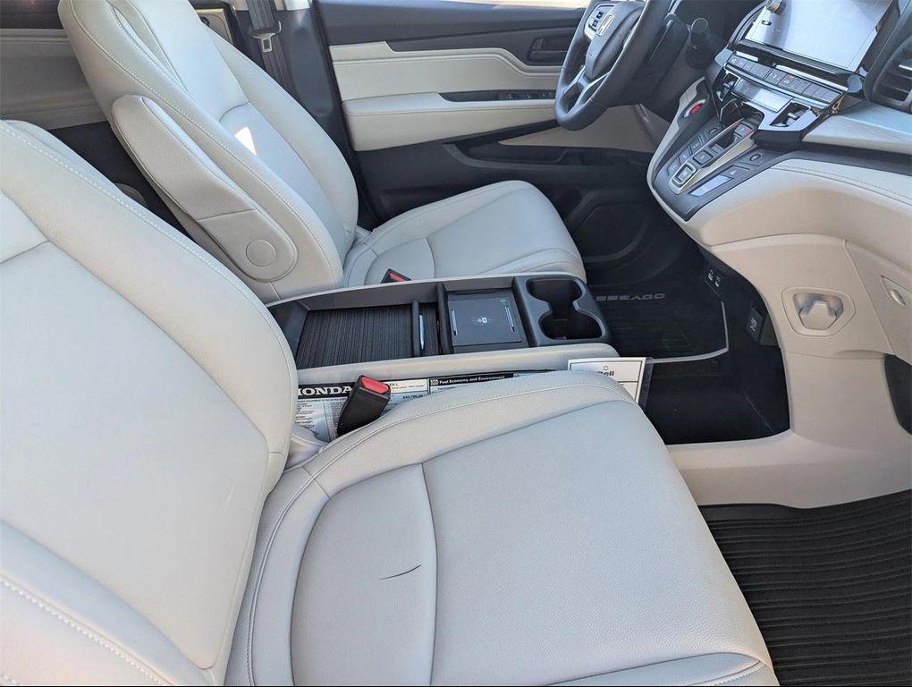 new 2026 Honda Odyssey car, priced at $42,465