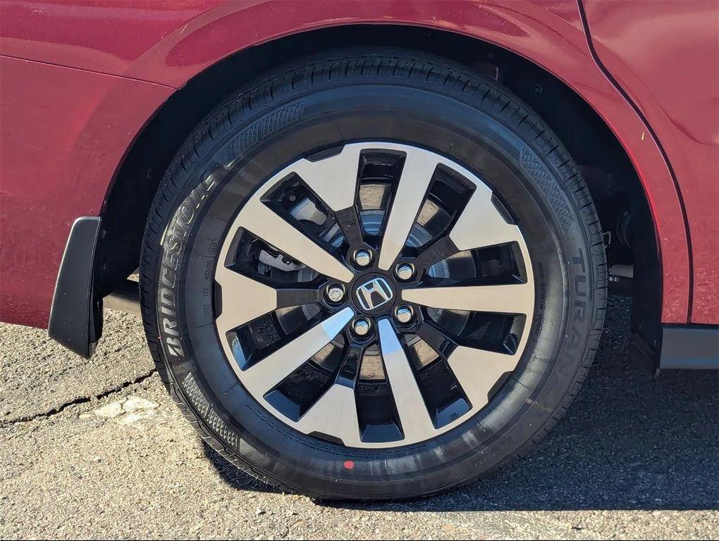 new 2026 Honda Odyssey car, priced at $42,465