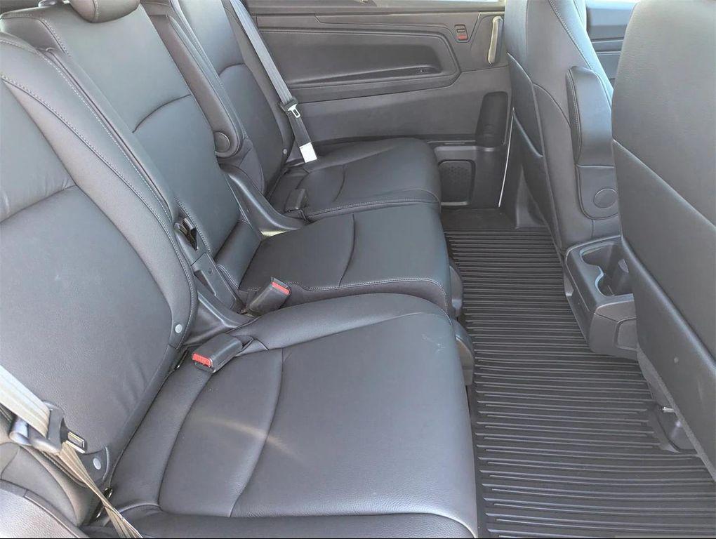 new 2026 Honda Odyssey car, priced at $43,467