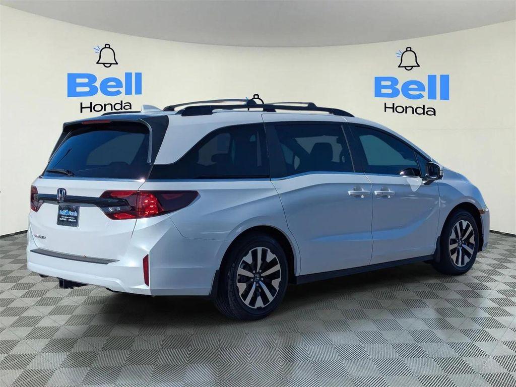 new 2026 Honda Odyssey car, priced at $43,467