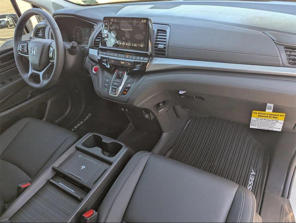 new 2026 Honda Odyssey car, priced at $43,467