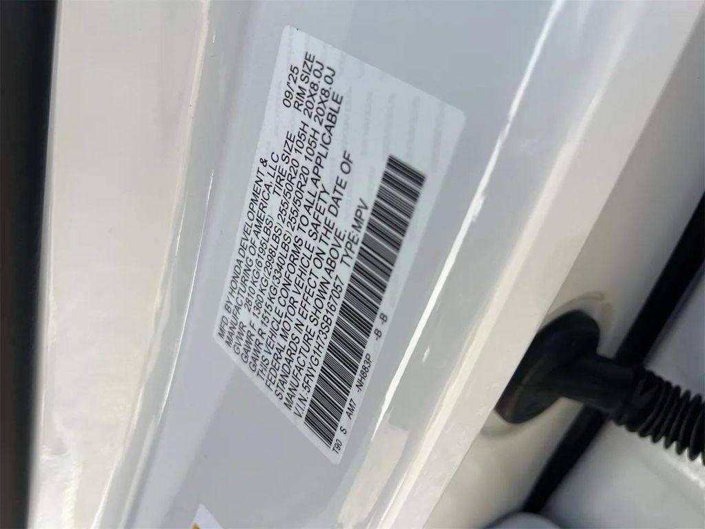 new 2025 Honda Pilot car, priced at $48,161
