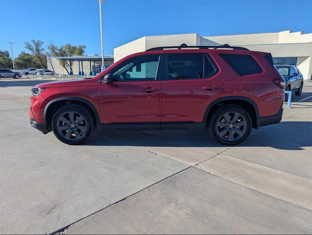 used 2025 Honda Pilot car, priced at $36,848