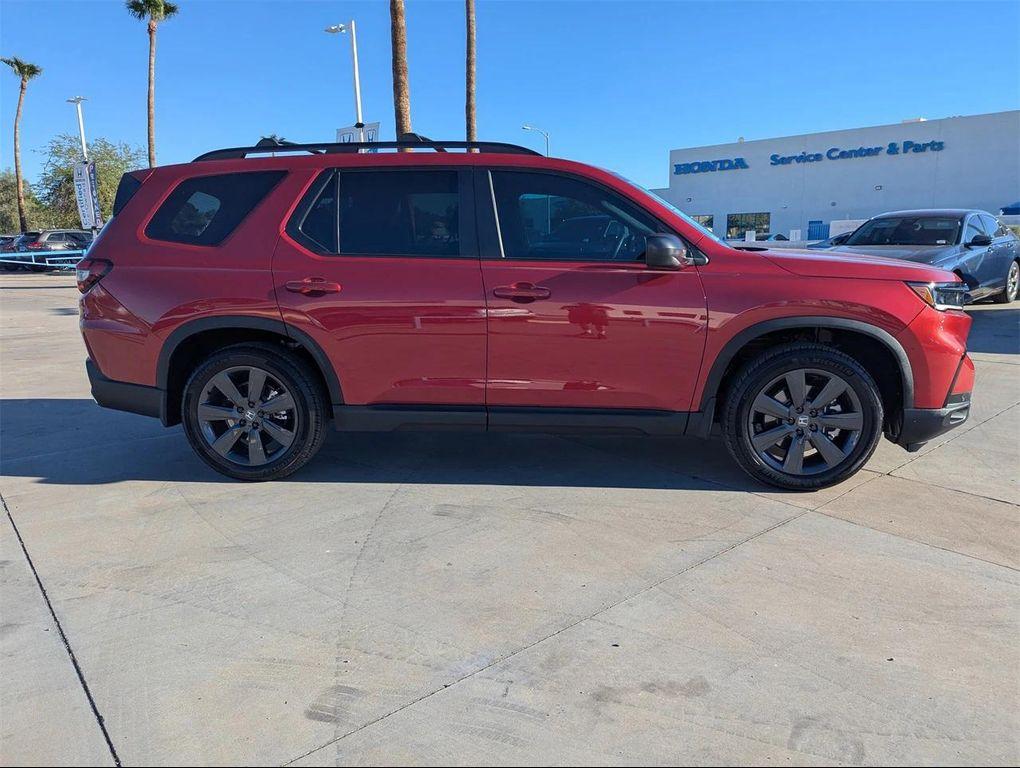 used 2025 Honda Pilot car, priced at $36,848
