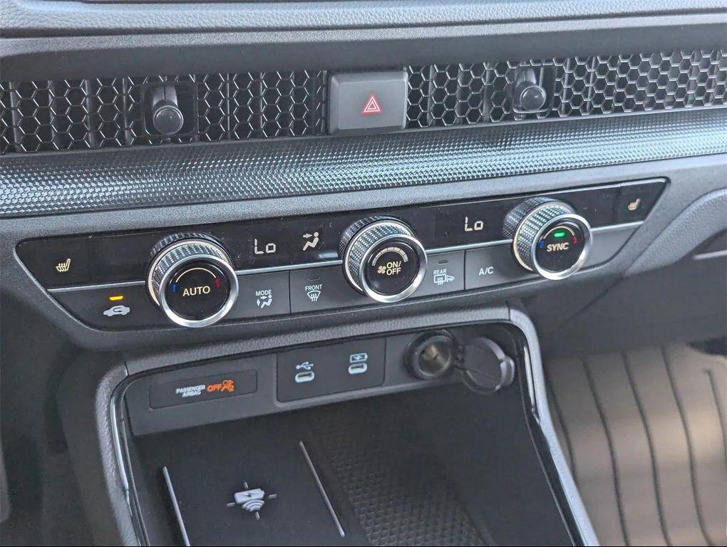 new 2026 Honda CR-V Hybrid car, priced at $38,977