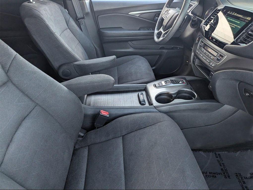 used 2022 Honda Pilot car, priced at $21,794