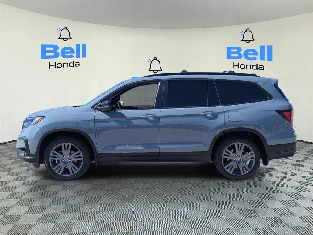 used 2022 Honda Pilot car, priced at $21,794