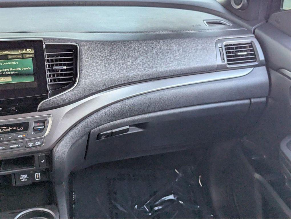 used 2022 Honda Pilot car, priced at $21,794