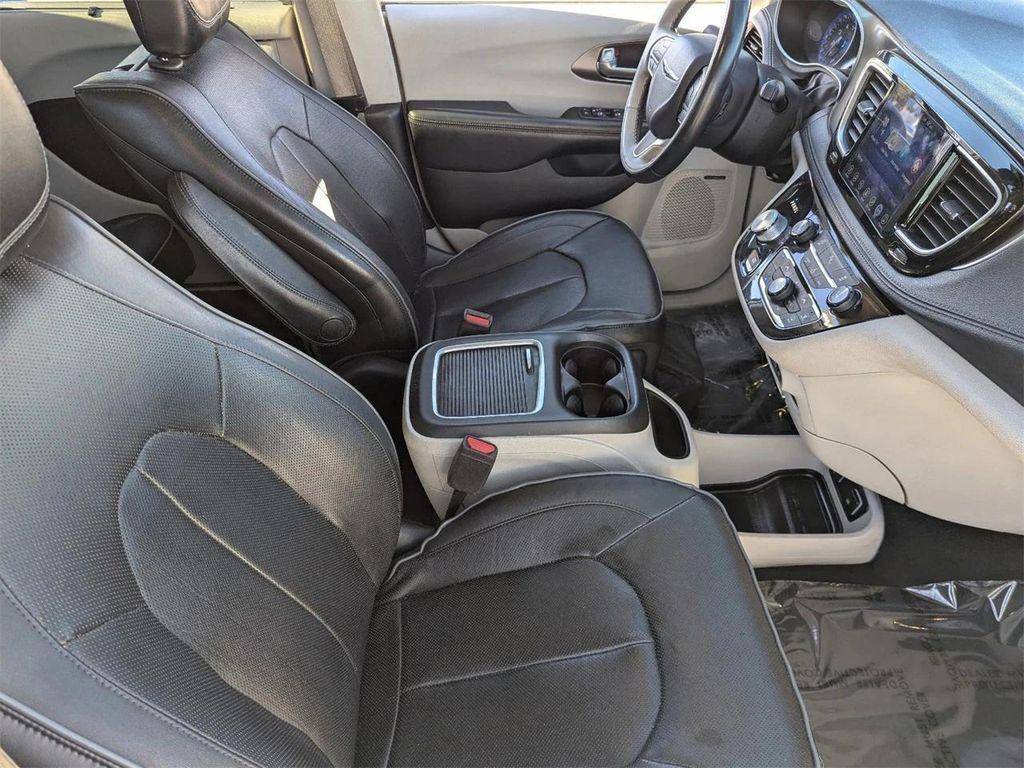 used 2017 Chrysler Pacifica car, priced at $9,840