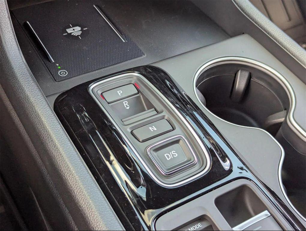 new 2025 Honda Pilot car, priced at $52,528