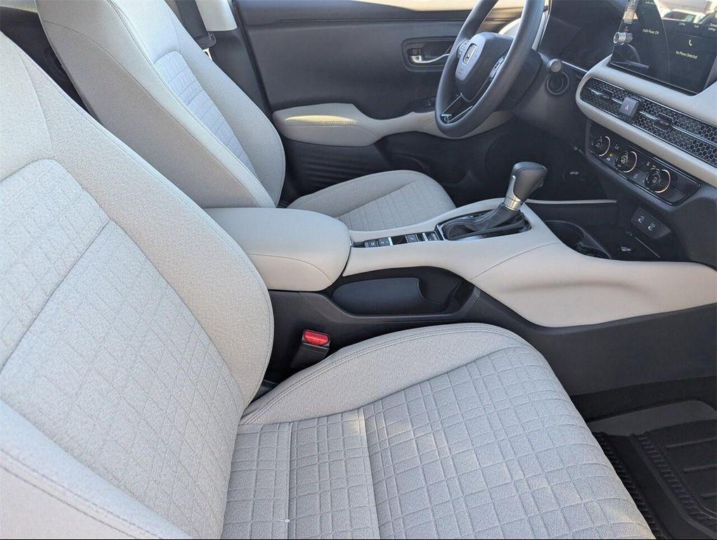 new 2026 Honda HR-V car, priced at $28,252