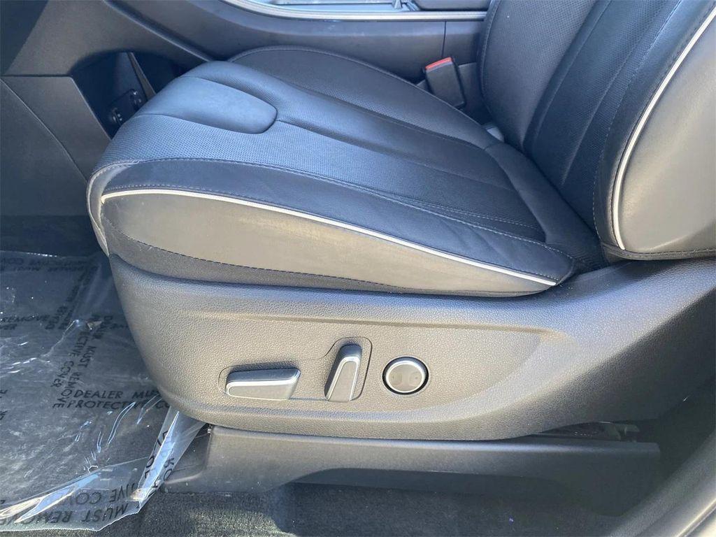 used 2024 Hyundai Palisade car, priced at $33,469