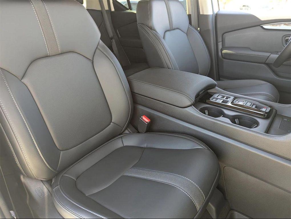 new 2026 Honda Passport car, priced at $44,318