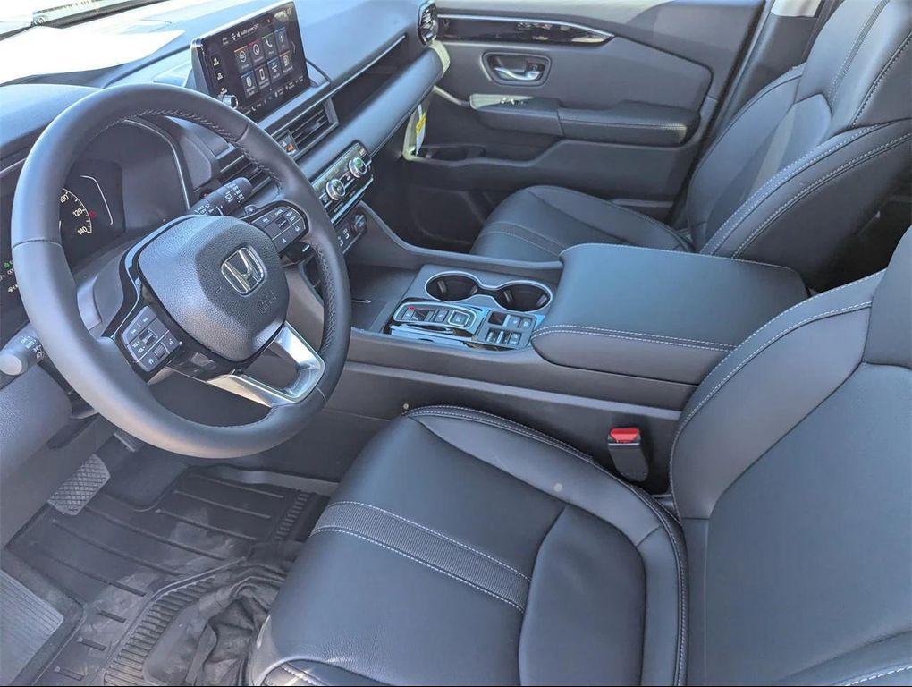 new 2025 Honda Pilot car, priced at $46,203
