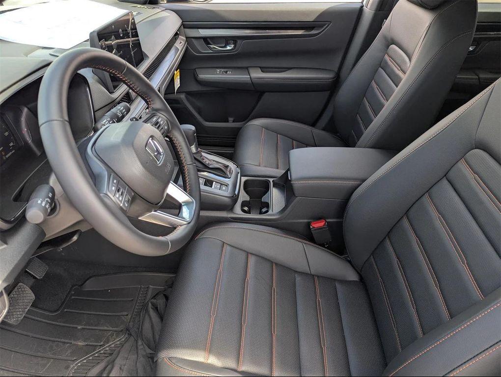 new 2026 Honda CR-V Hybrid car, priced at $39,910