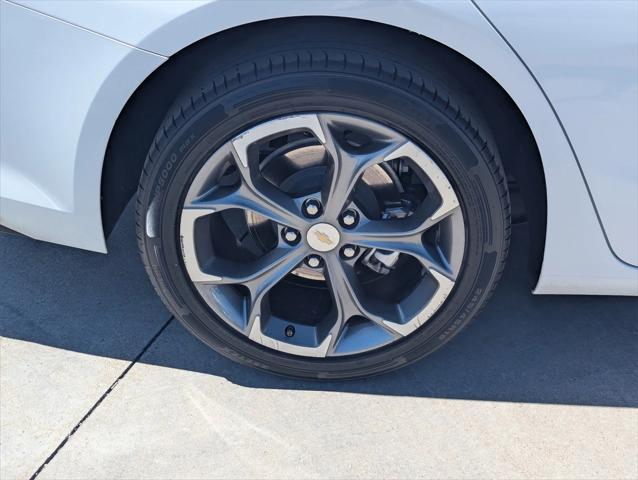 used 2023 Chevrolet Malibu car, priced at $16,658