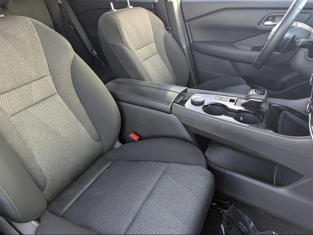 used 2025 Nissan Rogue car, priced at $19,889