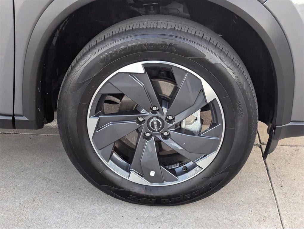 used 2025 Nissan Rogue car, priced at $19,889