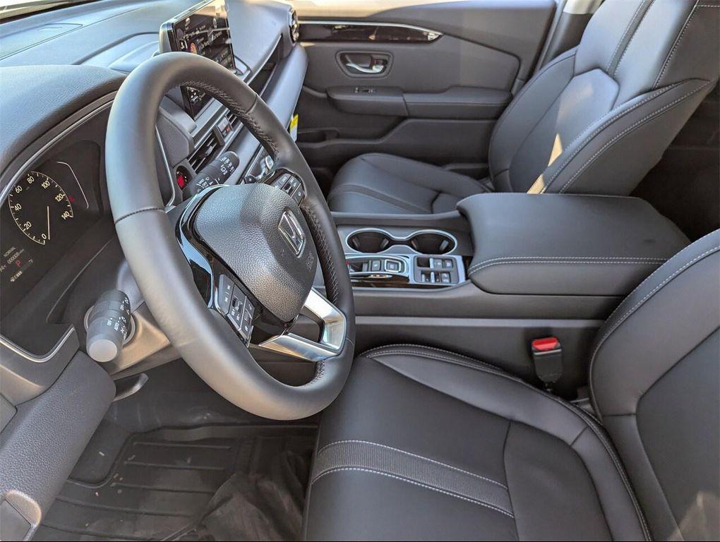 new 2025 Honda Pilot car, priced at $47,666