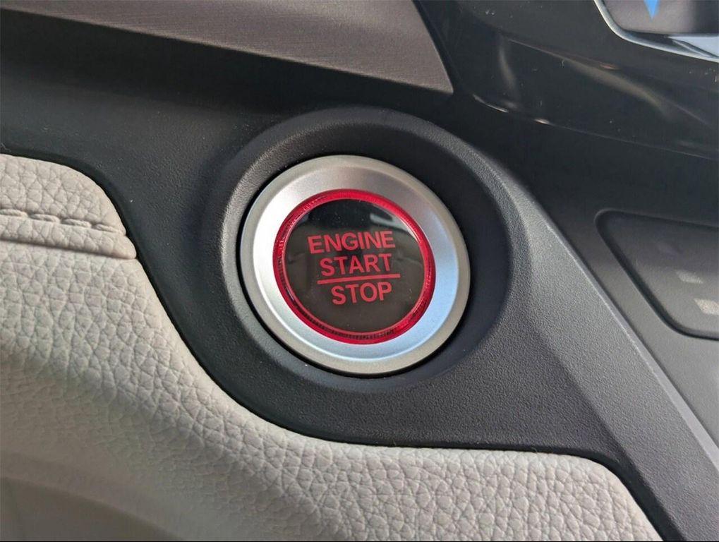 new 2026 Honda Odyssey car, priced at $42,039