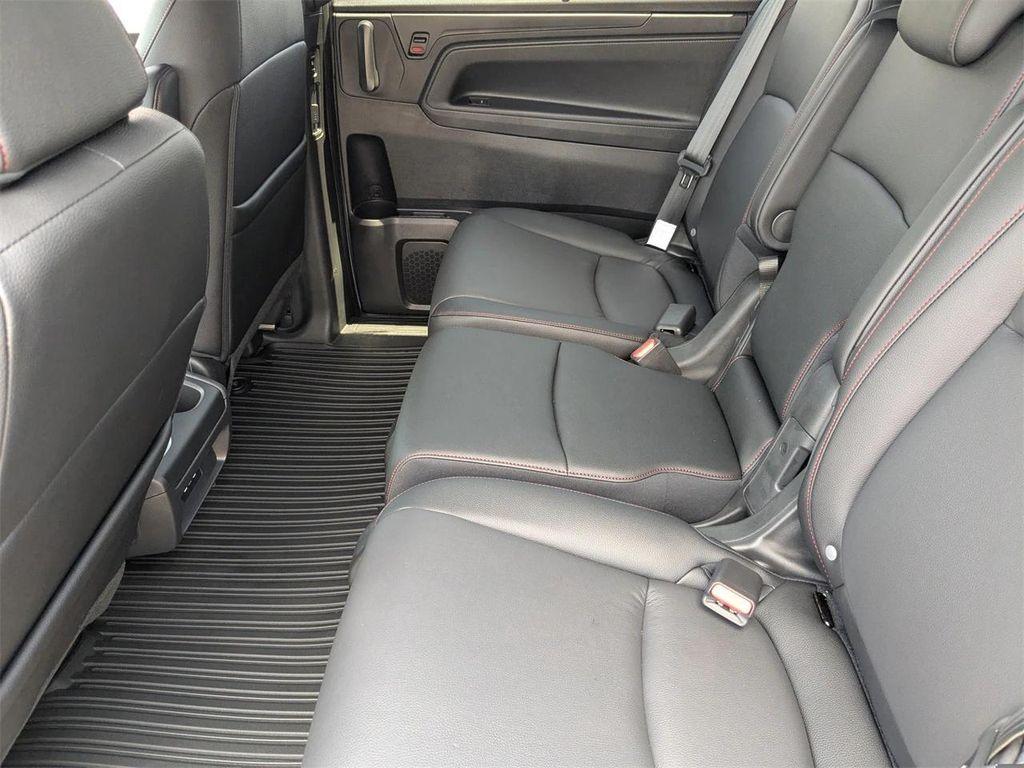 new 2026 Honda Odyssey car, priced at $43,508