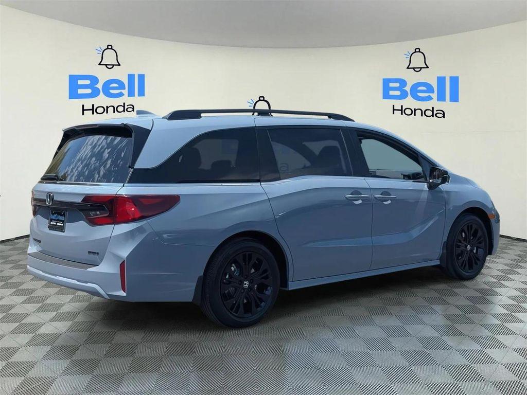 new 2026 Honda Odyssey car, priced at $43,508