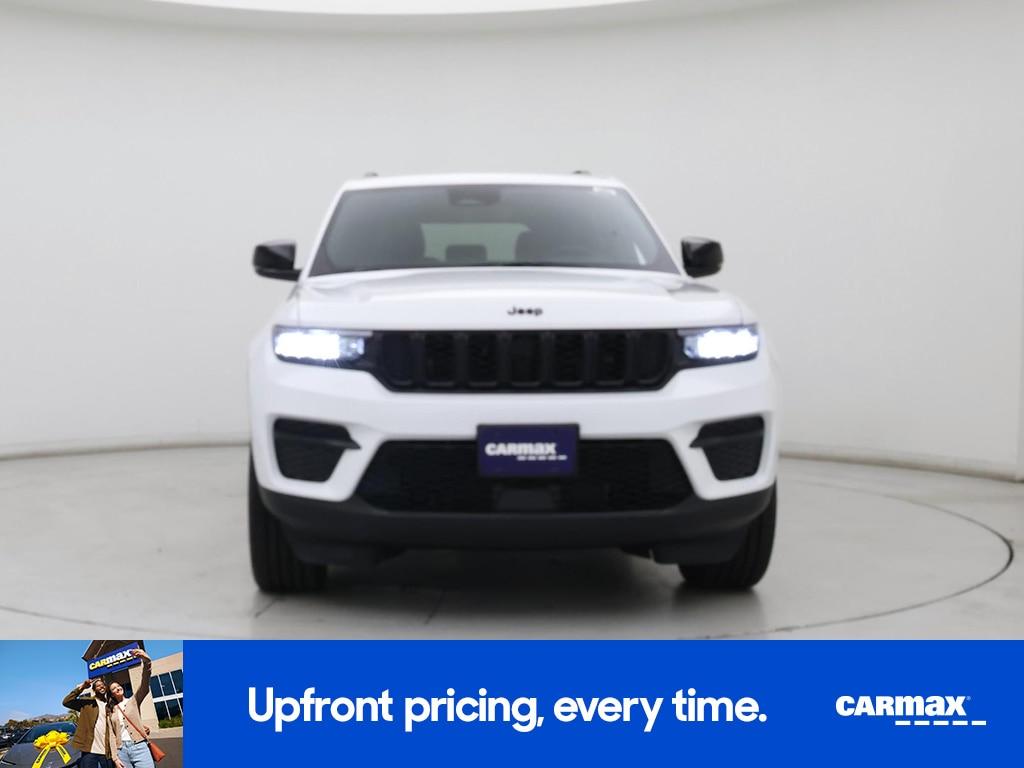 used 2025 Jeep Grand Cherokee car, priced at $40,998