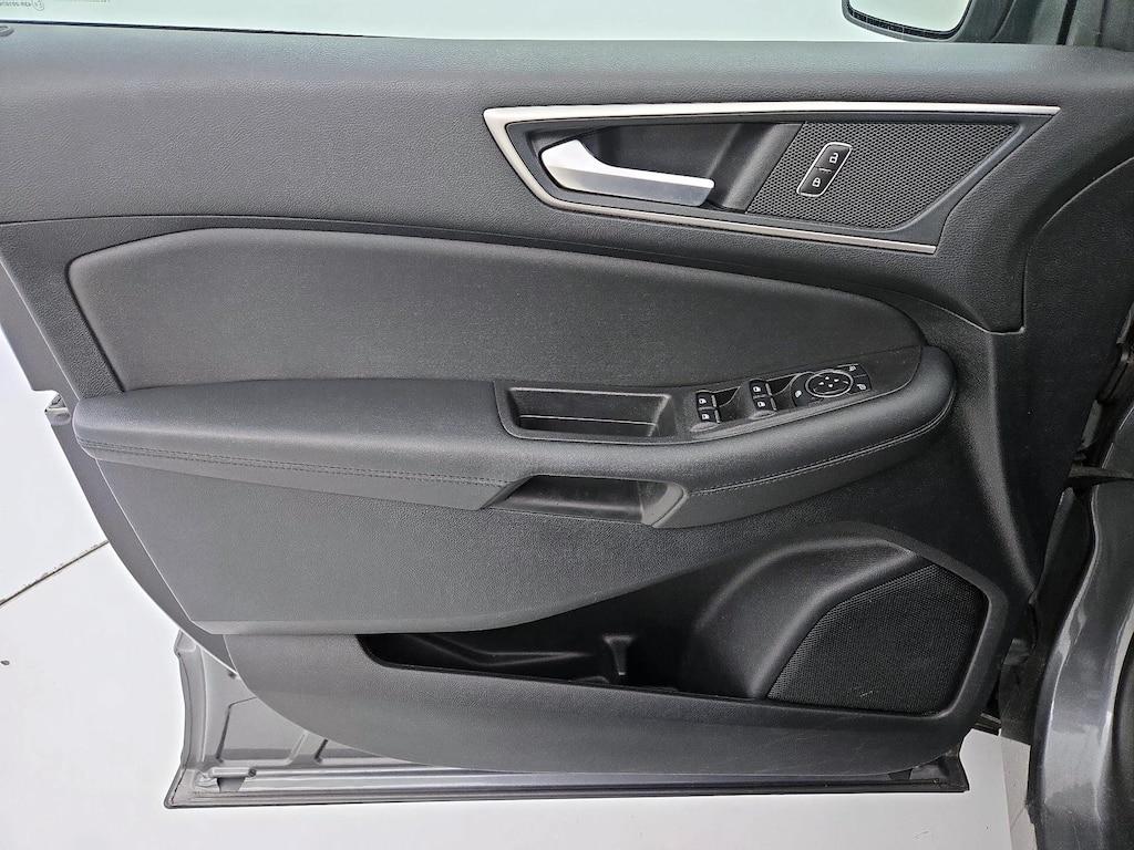 used 2024 Ford Edge car, priced at $25,998