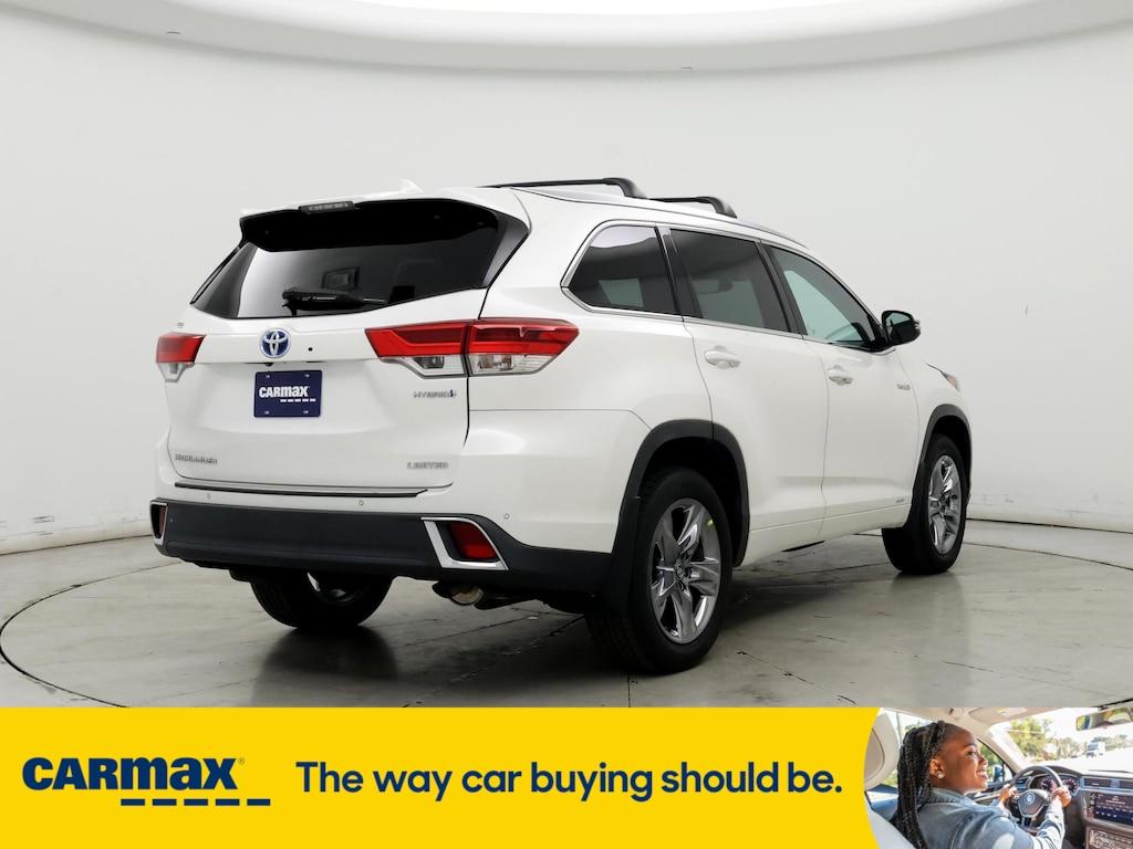 used 2019 Toyota Highlander Hybrid car, priced at $37,998