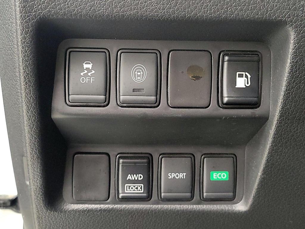 used 2020 Nissan Rogue car, priced at $18,998