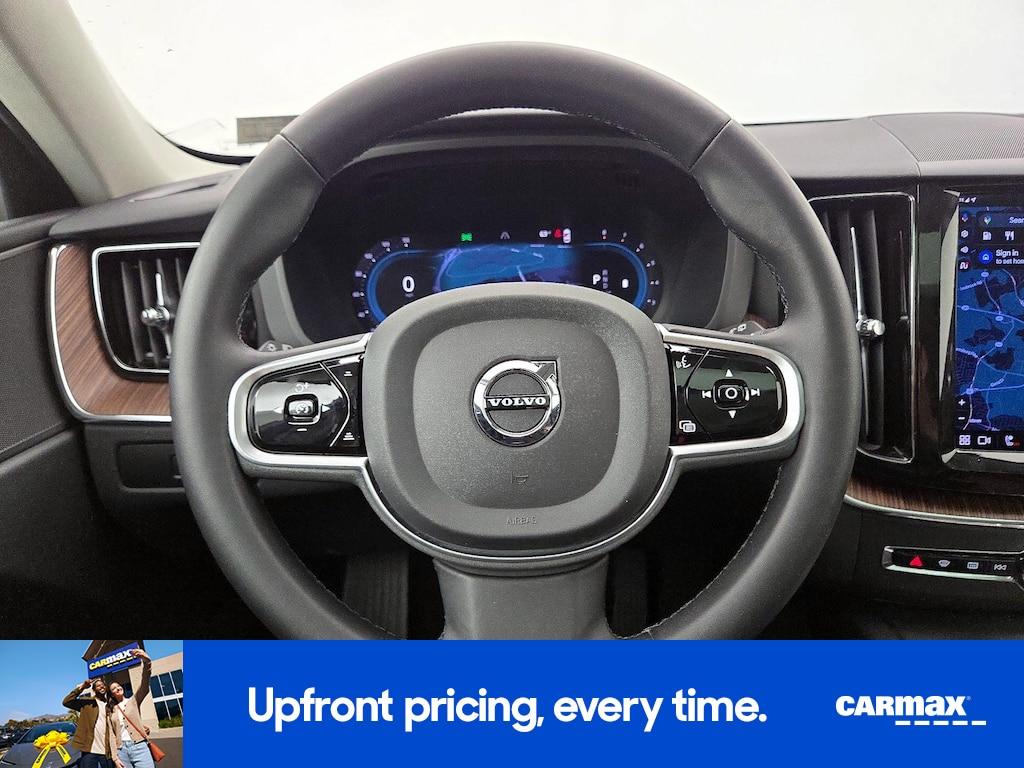 used 2023 Volvo XC60 car, priced at $33,998