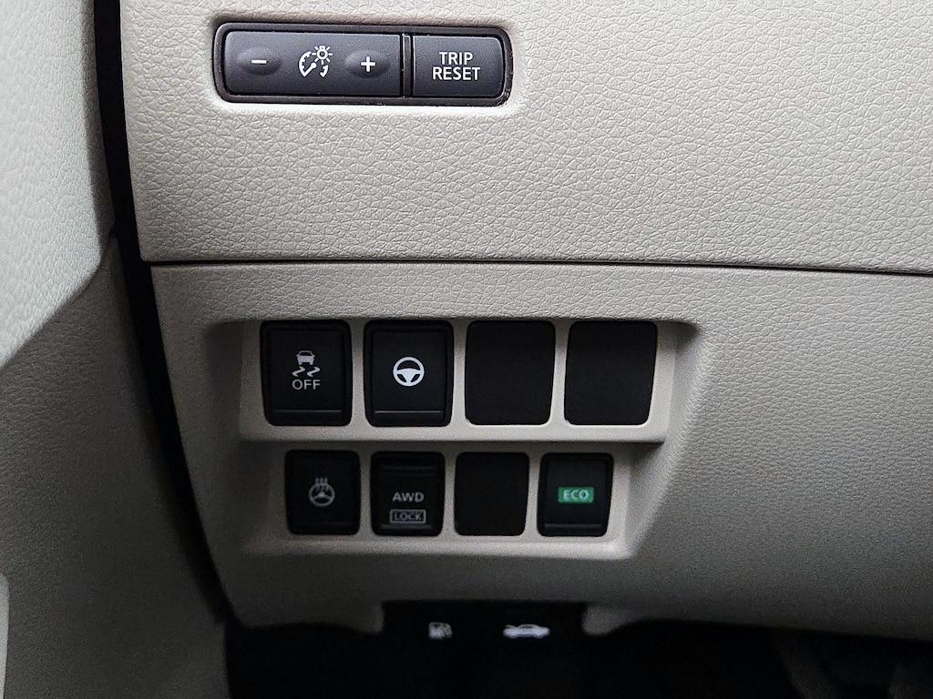 used 2019 Nissan Rogue Sport car, priced at $19,998