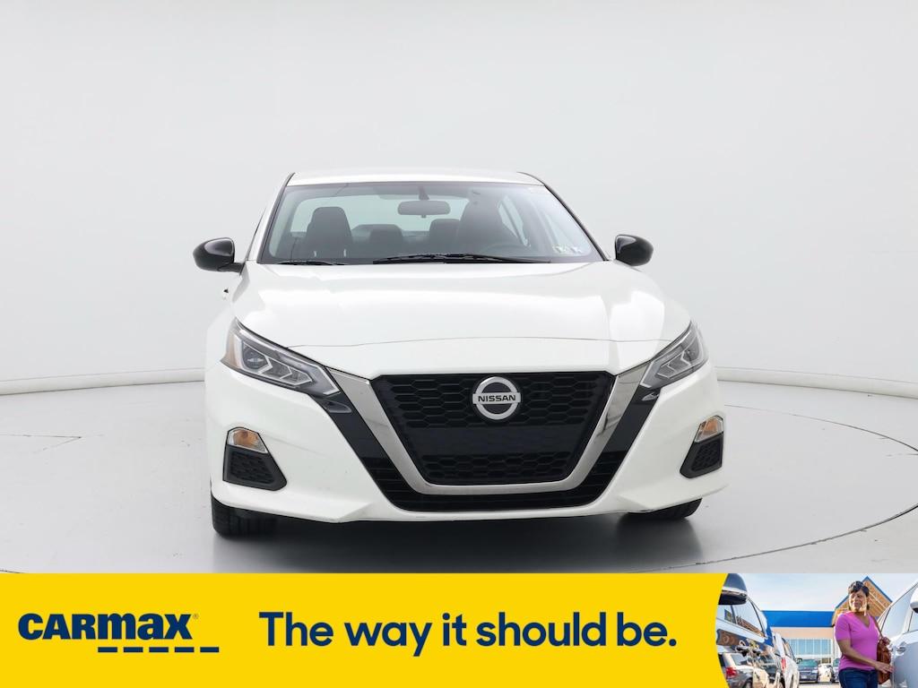 used 2019 Nissan Altima car, priced at $18,998