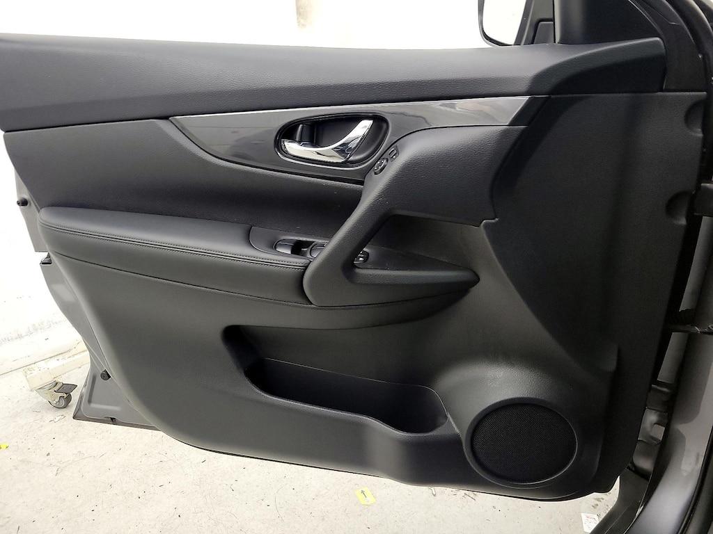 used 2019 Nissan Rogue car, priced at $14,599