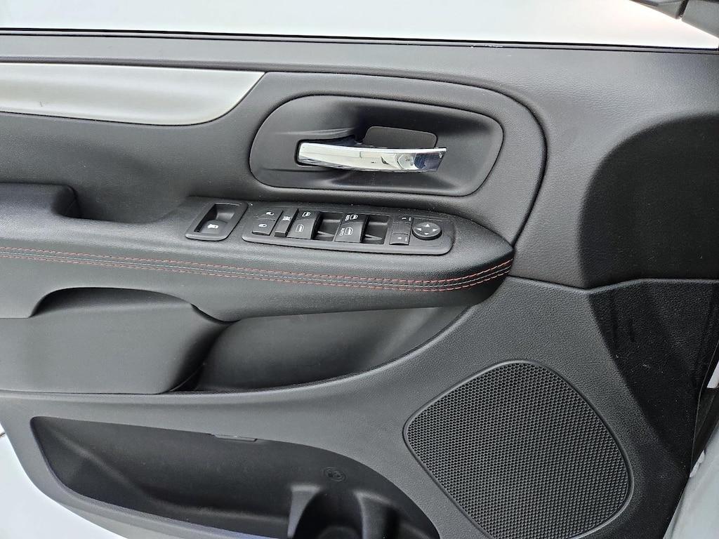 used 2018 Dodge Grand Caravan car, priced at $17,998