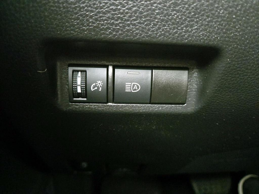 used 2021 Toyota RAV4 Hybrid car, priced at $32,998