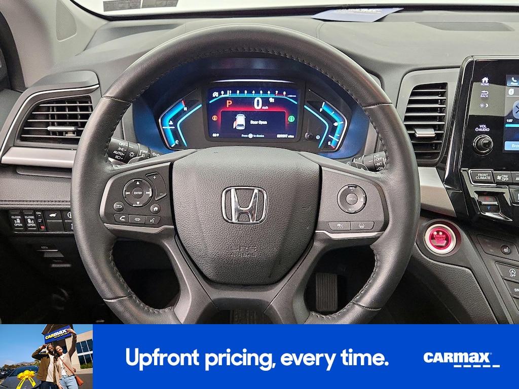 used 2024 Honda Odyssey car, priced at $39,998