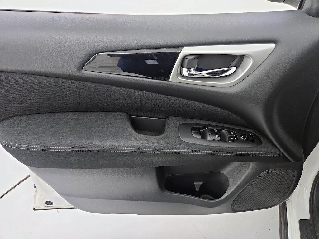 used 2017 Nissan Pathfinder car, priced at $15,998