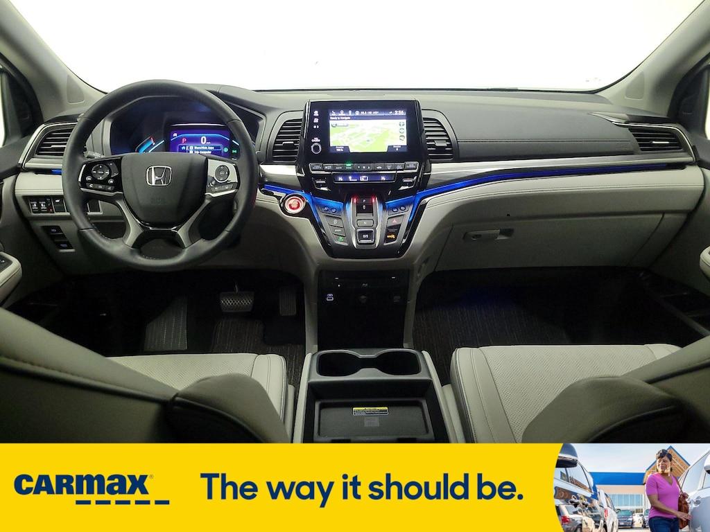 used 2022 Honda Odyssey car, priced at $44,998
