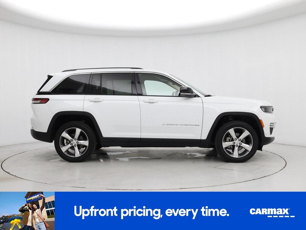 used 2022 Jeep Grand Cherokee car, priced at $33,998