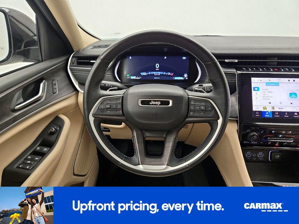 used 2022 Jeep Grand Cherokee car, priced at $33,998