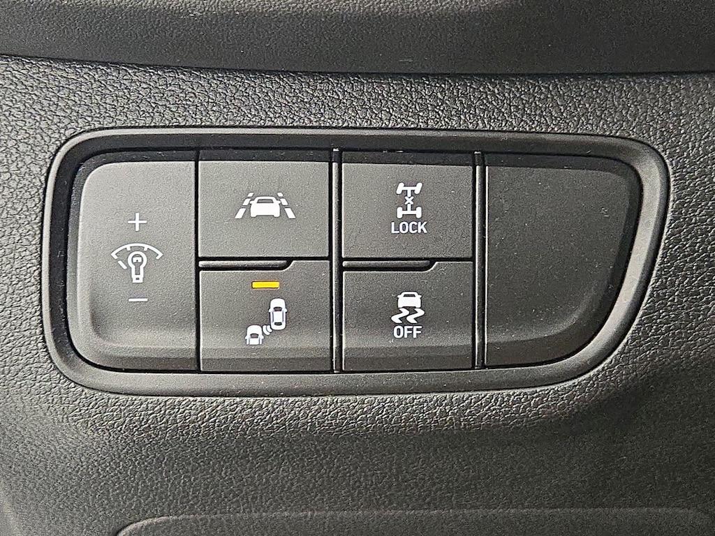 used 2020 Hyundai Santa Fe car, priced at $21,998