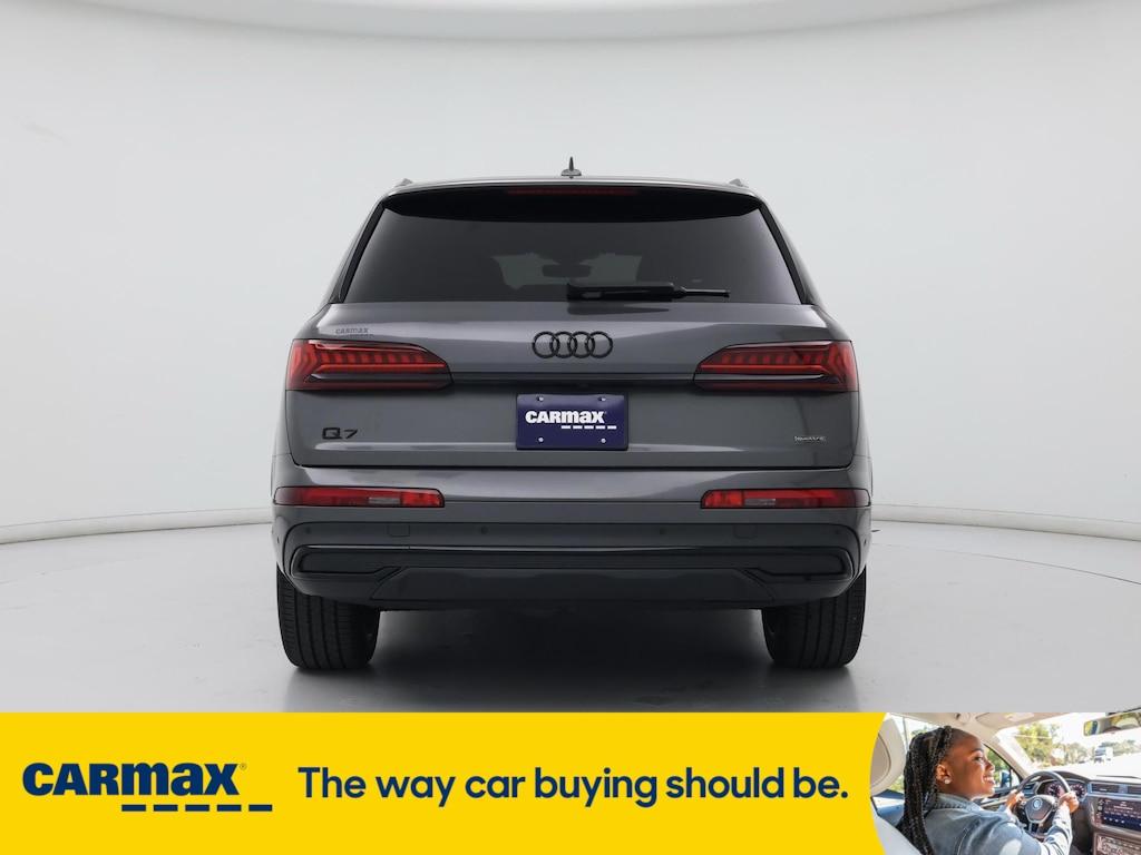 used 2022 Audi Q7 car, priced at $41,998