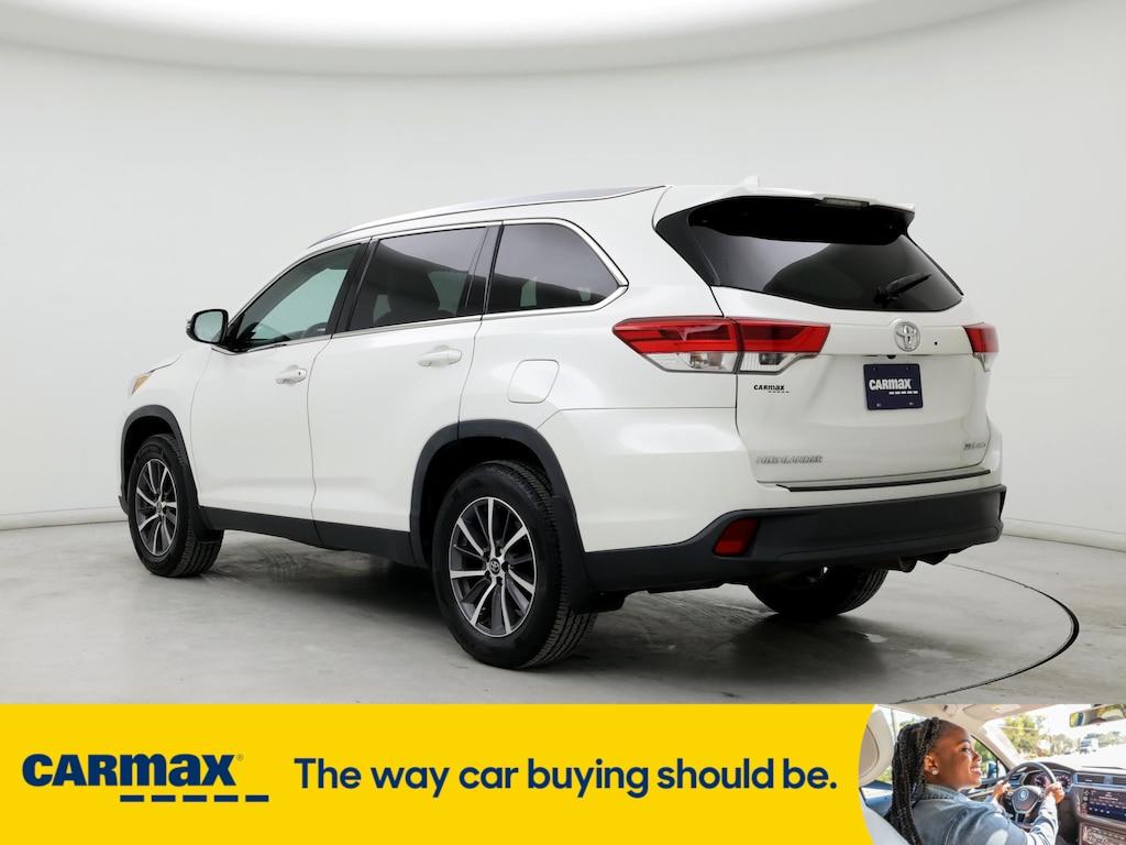 used 2019 Toyota Highlander car, priced at $30,998