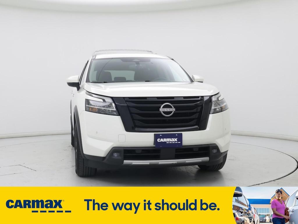 used 2022 Nissan Pathfinder car, priced at $33,998